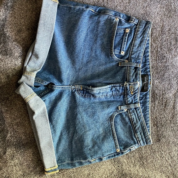 Free Assembly Jean Shorts - Picture 2 of 4